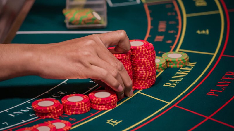 Baccarat FB88 – Kinh Nghiệm Chơi Hiệu Quả, Tăng Tỷ Lệ Thắng 4 Baccarat trực tiếp, lôi cuốn người chơi